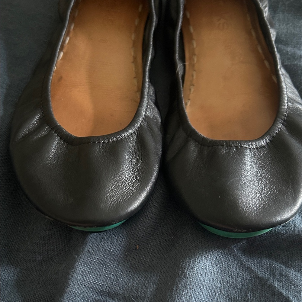 Tieks Black Leather Ballet Flats with Teal Heel Tab - Picture 6 of 7